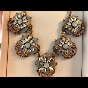 Necklace and earring set